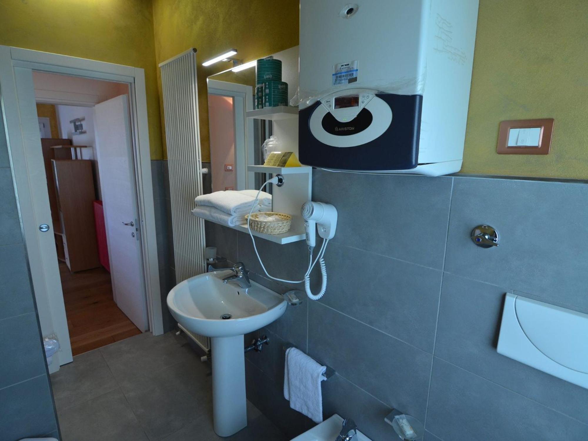 Characteristic Apartment In Codigoro With Pool Екстериор снимка